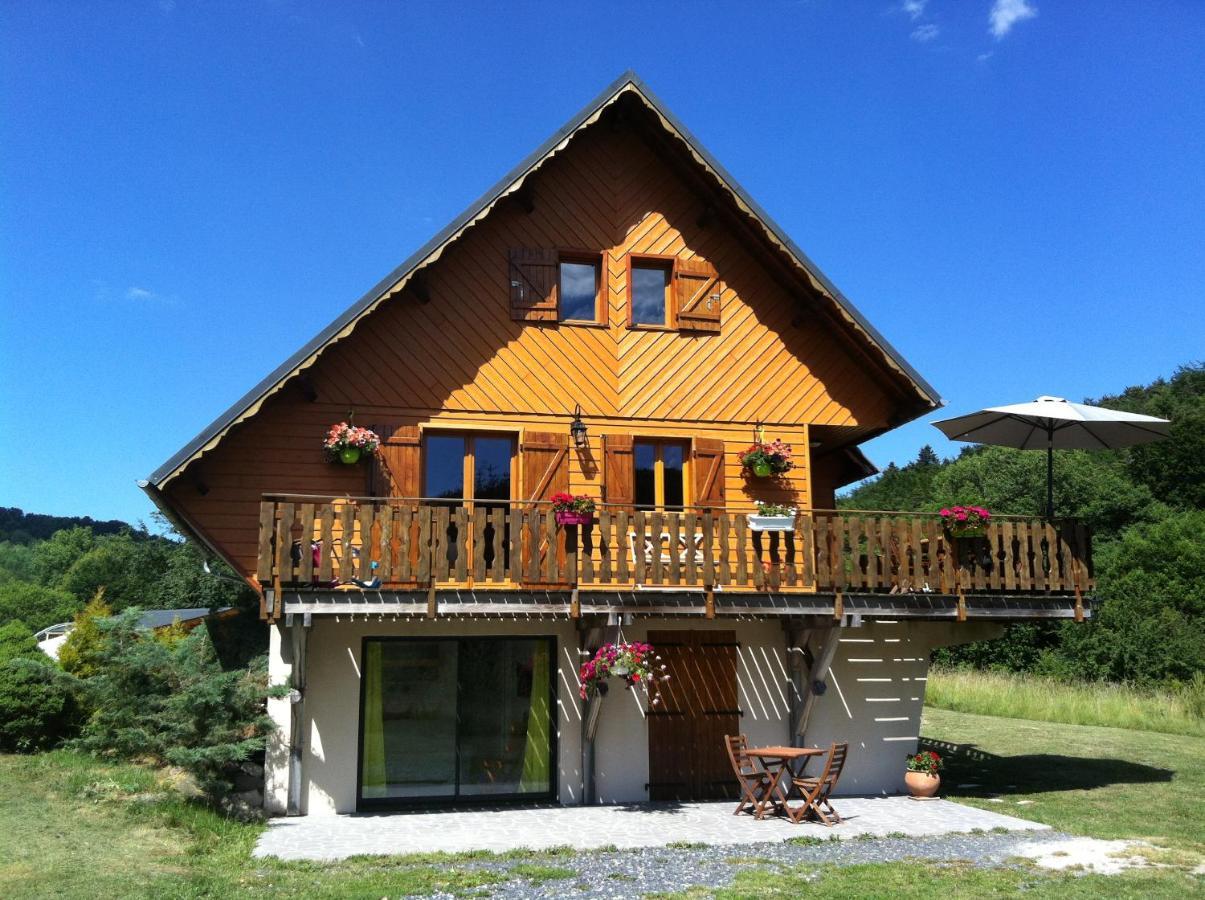 Chalet Entre Lac Et Volcan Murol Kültér fotó